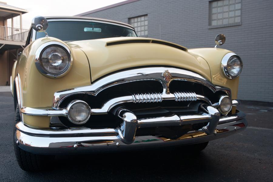  Packard Caribbean Convertible 1953 года  (фото 10 из 50)